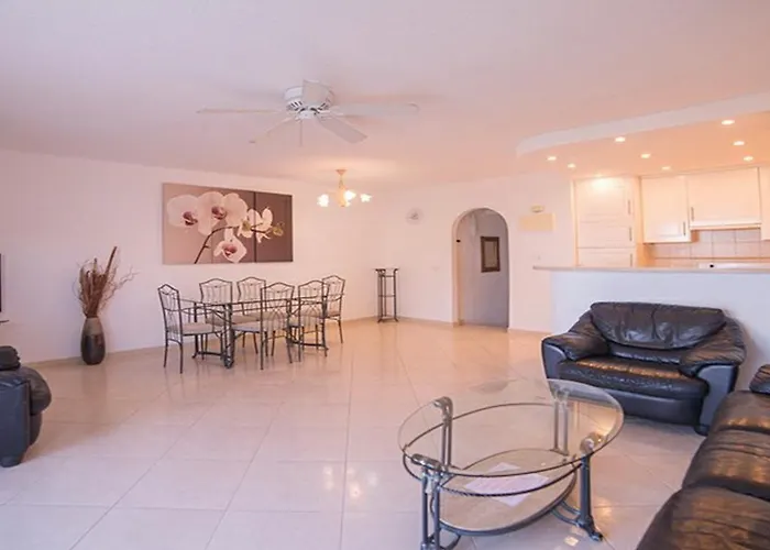 Villa Spacious 3-bedroom