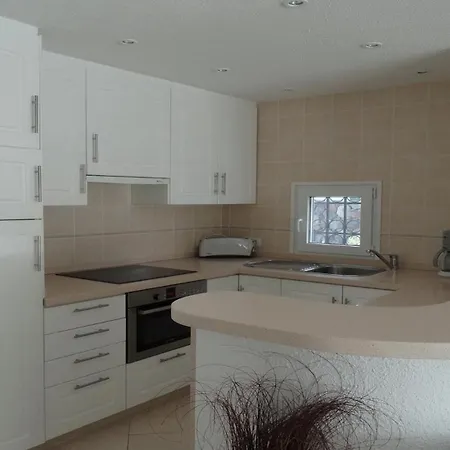ヴィラ Spacious 3-bedroom *