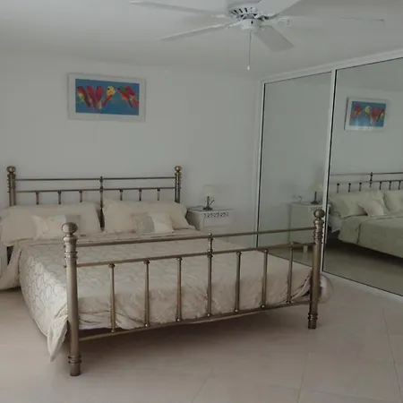 Villa Spacious 3-bedroom *